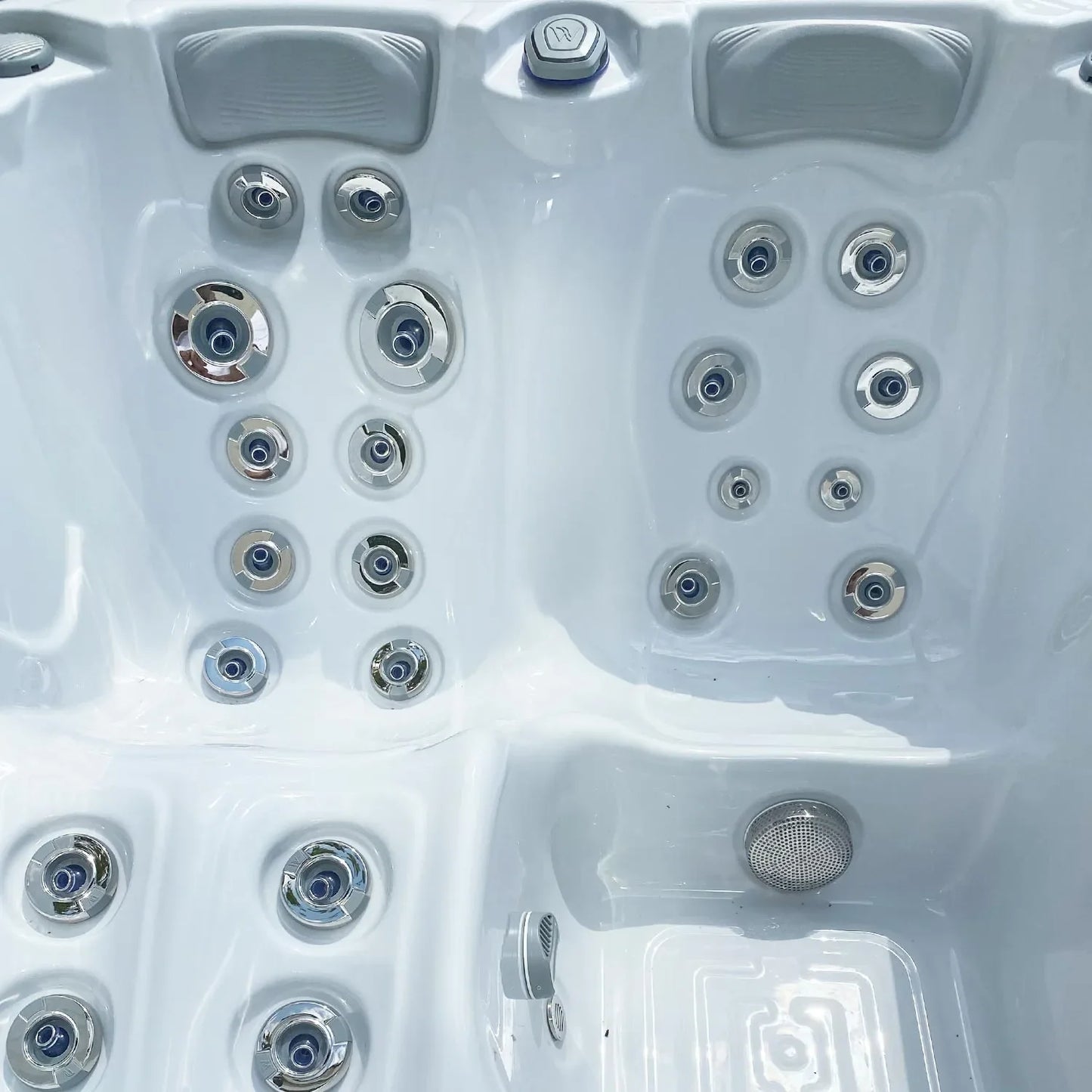 Wellis Manhattan Life